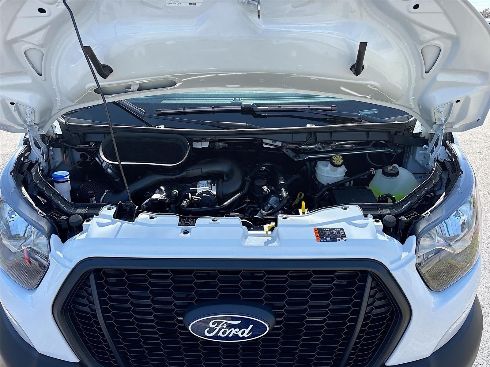 2026 Ford Transit Cargo Van T-250 148" Med Rf 9150 GVWR RWD