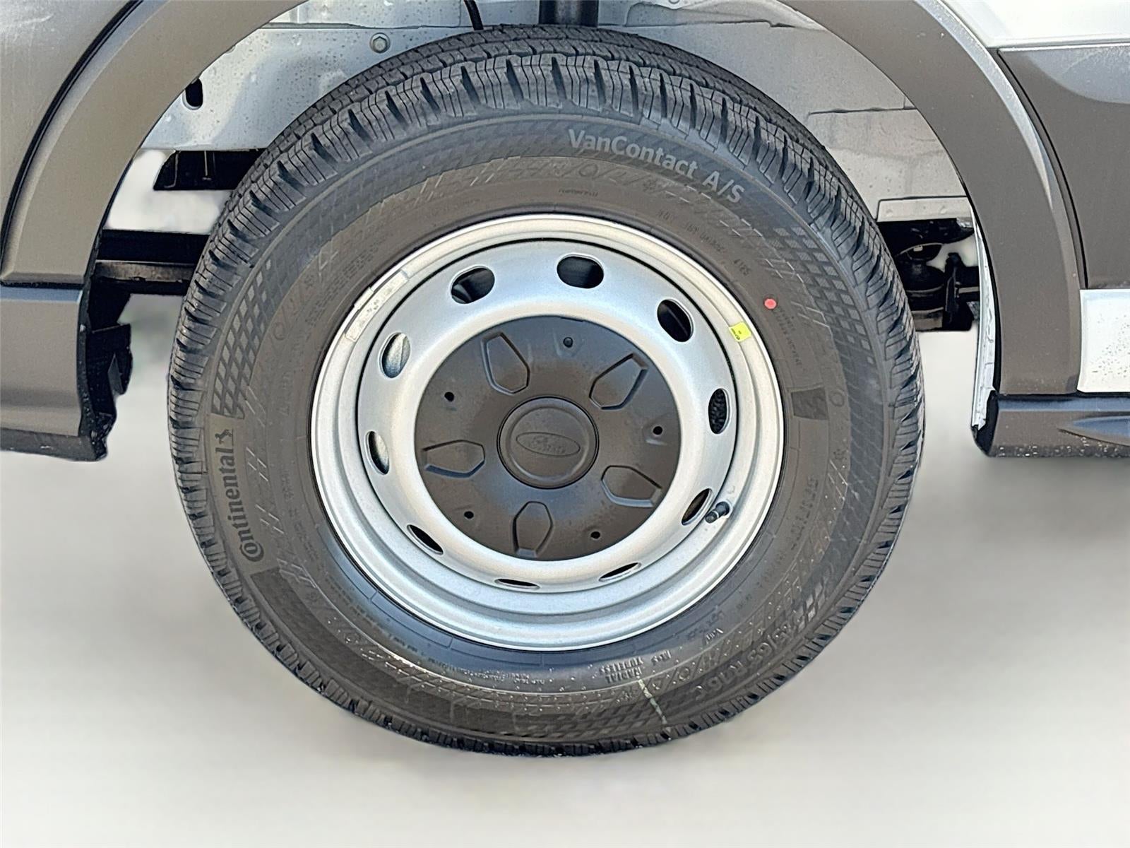 2026 Ford Transit Cargo Van T-250 148" Med Rf 9150 GVWR RWD