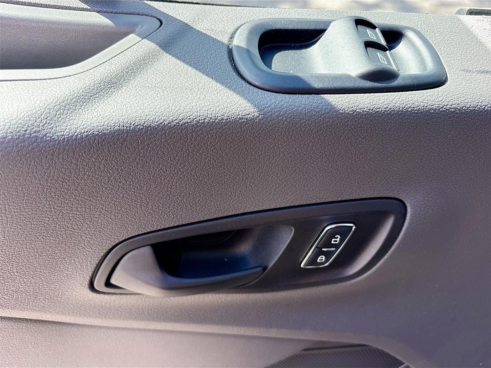 2026 Ford Transit Cargo Van T-250 148" Med Rf 9150 GVWR RWD