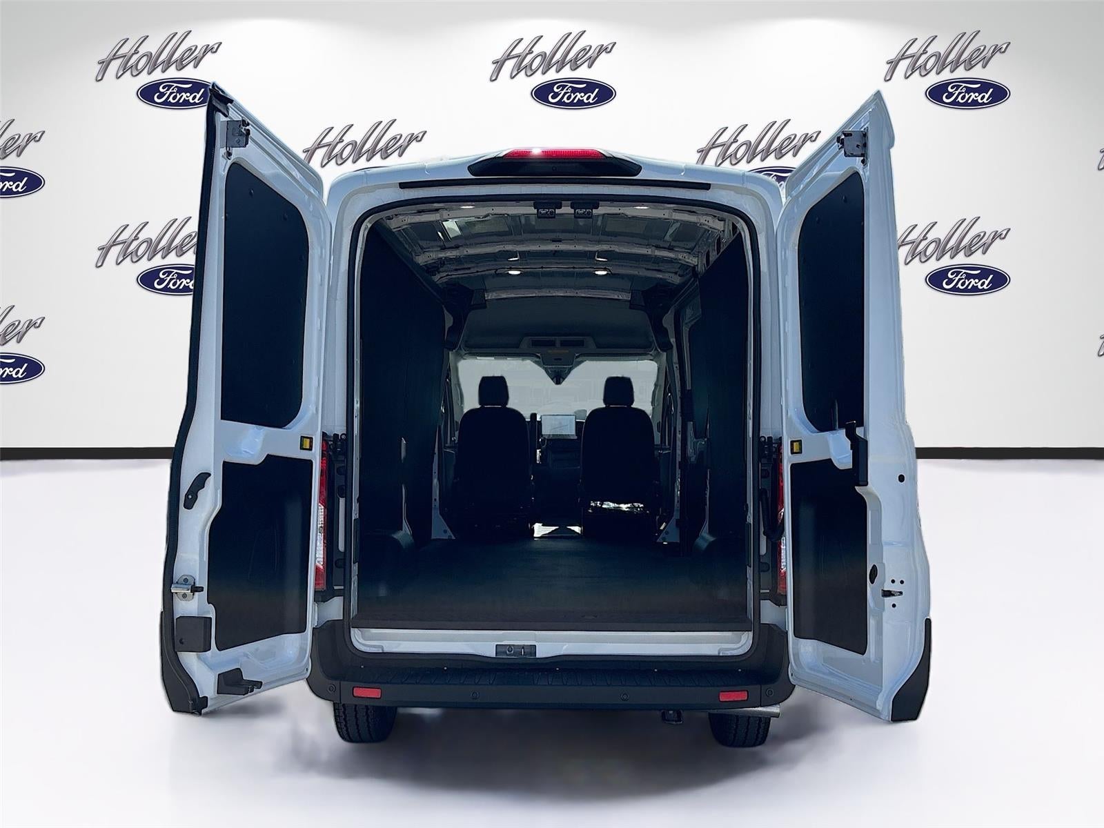 2026 Ford Transit Cargo Van T-250 148" Med Rf 9150 GVWR RWD