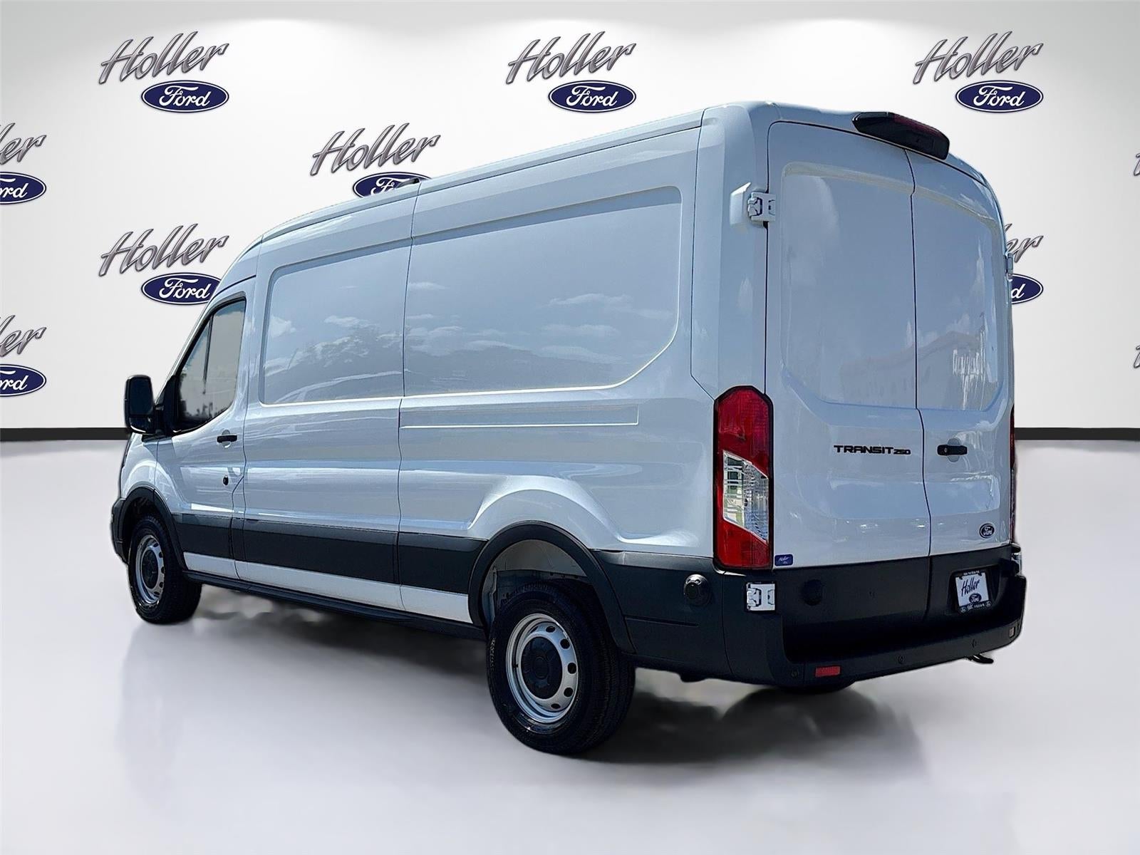 2026 Ford Transit Cargo Van T-250 148" Med Rf 9150 GVWR RWD