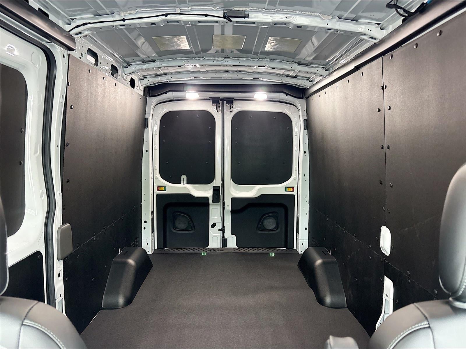 2026 Ford Transit Cargo Van T-250 148" Med Rf 9150 GVWR RWD