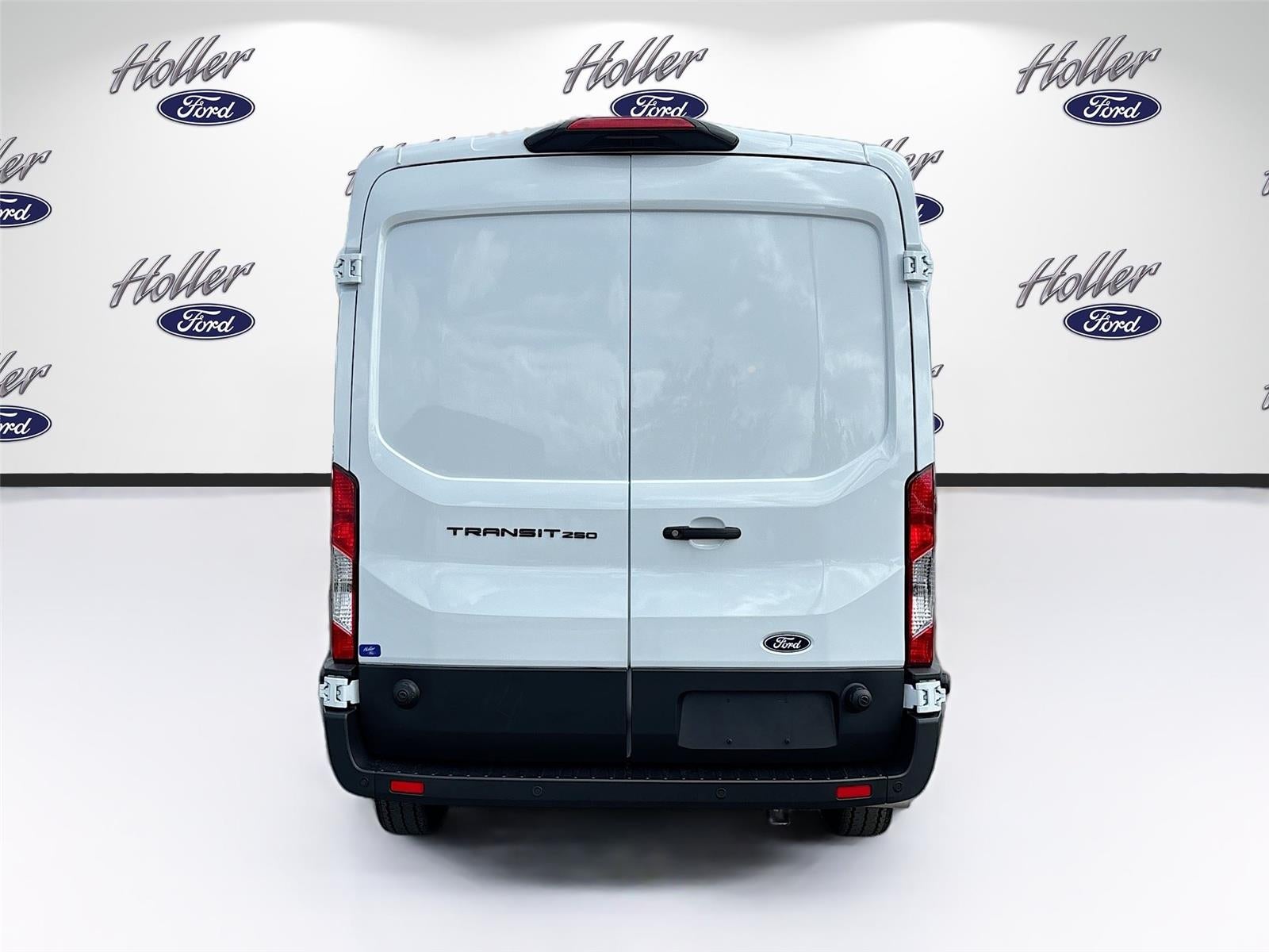 2026 Ford Transit Cargo Van T-250 148" Med Rf 9150 GVWR RWD