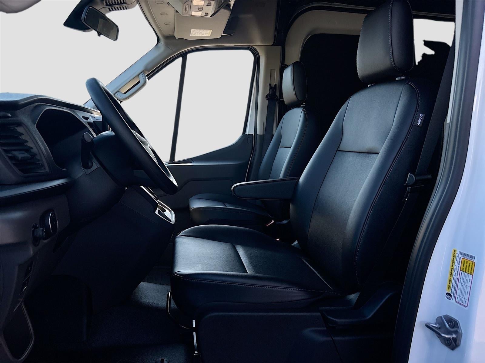 2026 Ford Transit Cargo Van T-250 148" Med Rf 9150 GVWR RWD