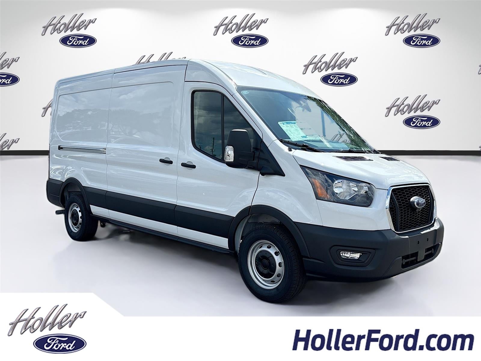 2025 Ford Transit Cargo Van T-250 148" Med Rf 9070 GVWR RWD