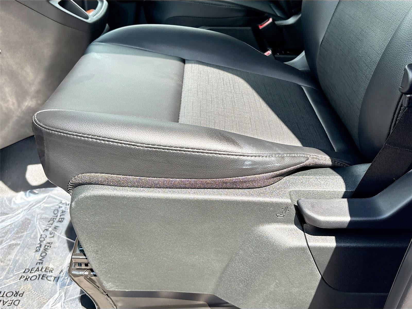 2025 Ford Transit Cargo Van T-250 148" Med Rf 9070 GVWR RWD