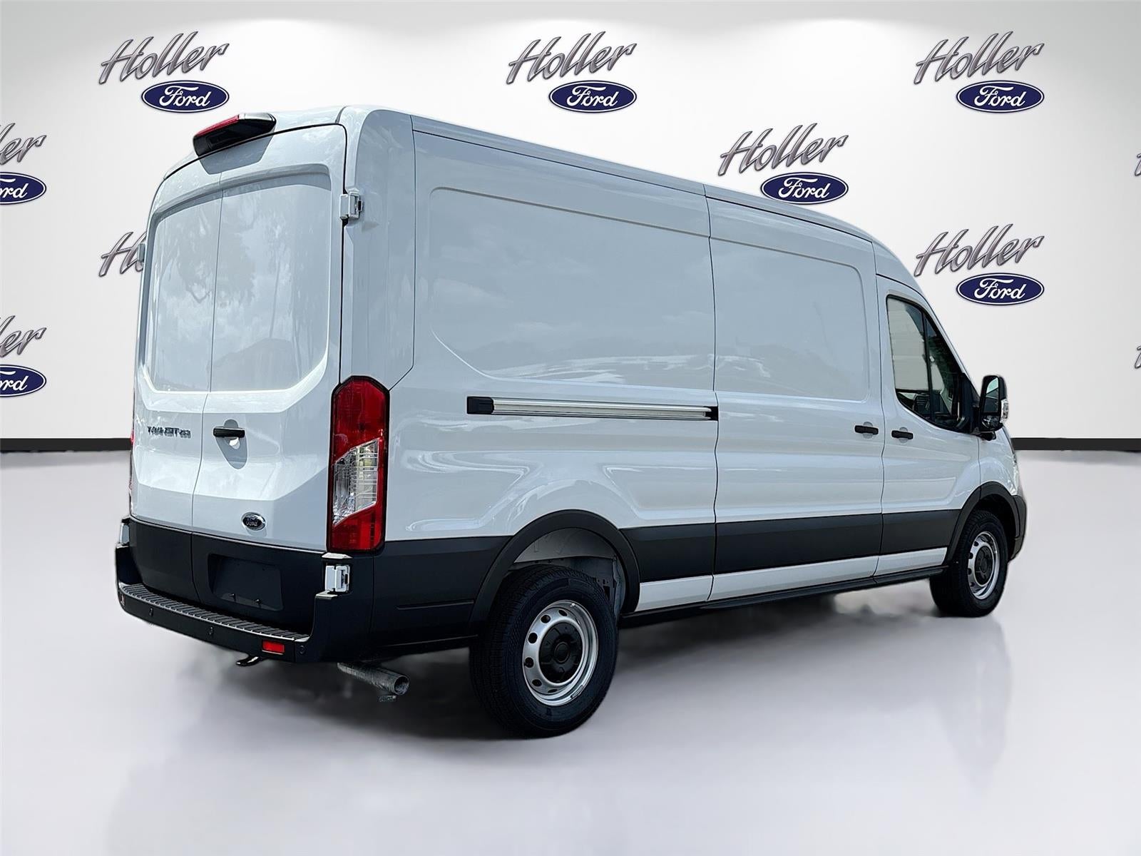 2025 Ford Transit Cargo Van T-250 148" Med Rf 9070 GVWR RWD