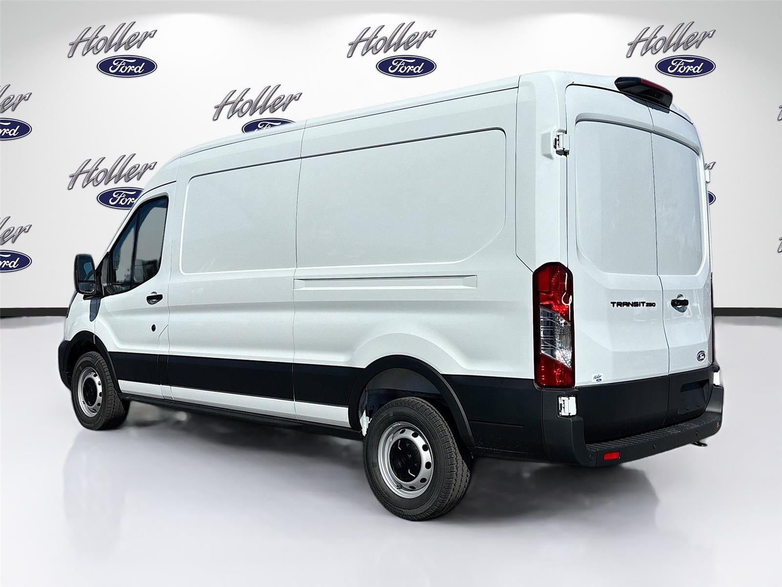 2026 Ford Transit Cargo Van T-250 148" Med Rf 9150 GVWR RWD