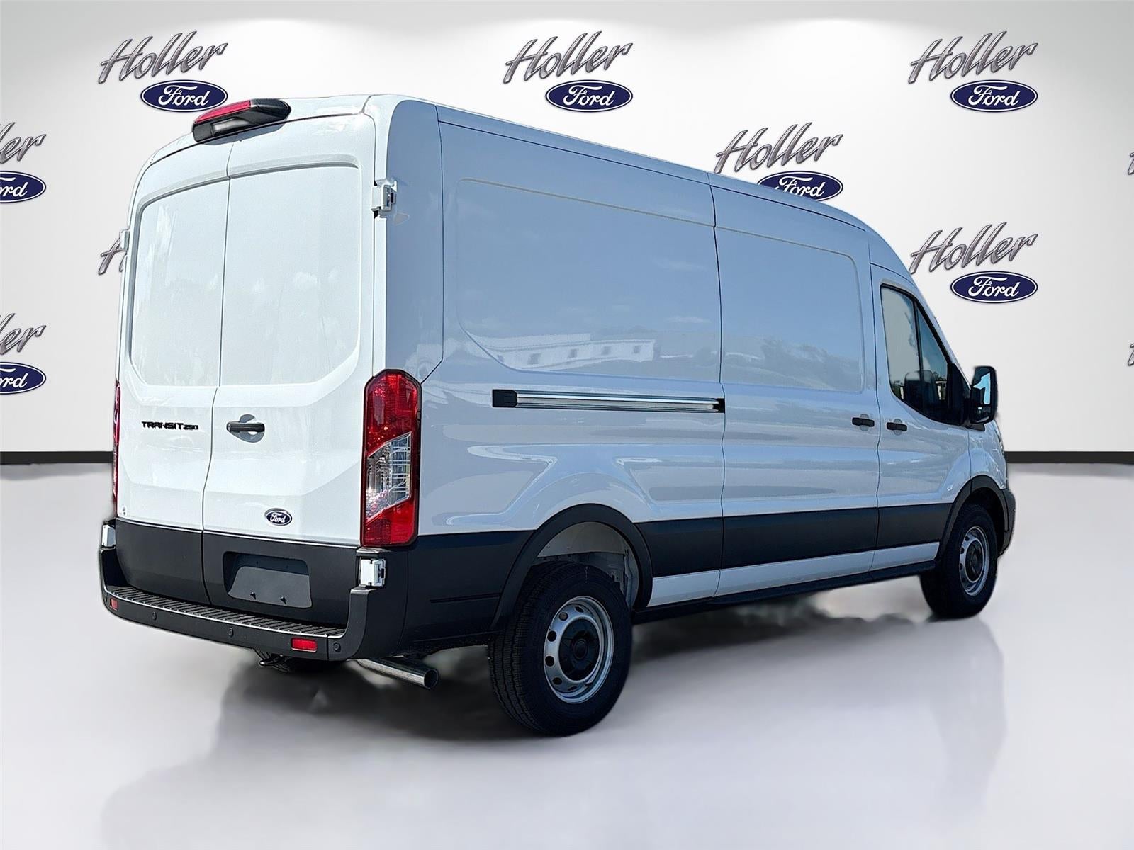 2026 Ford Transit Cargo Van T-250 148" Med Rf 9150 GVWR RWD