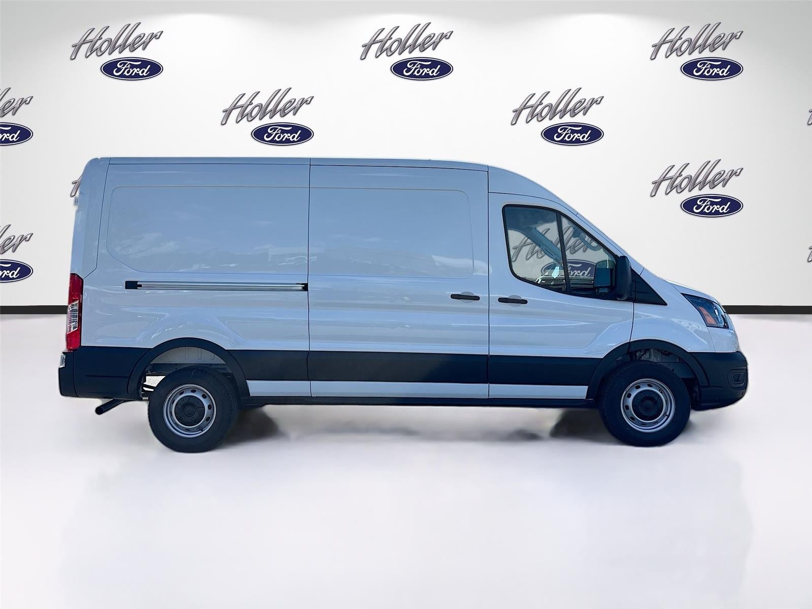 2026 Ford Transit Cargo Van T-250 148" Med Rf 9150 GVWR RWD
