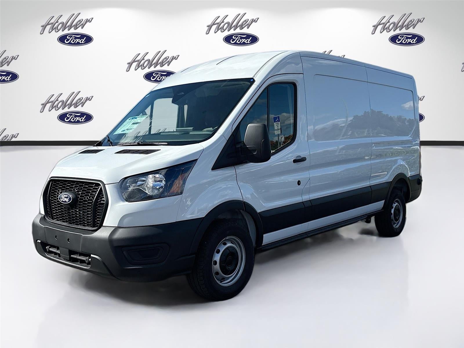 2026 Ford Transit Cargo Van T-250 148" Med Rf 9150 GVWR RWD