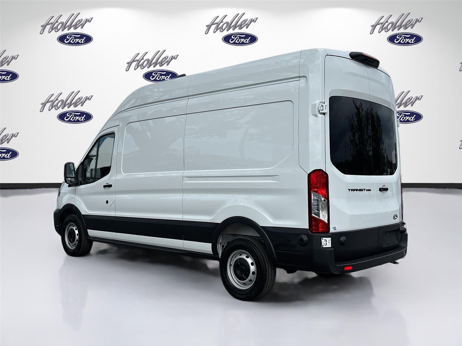 2026 Ford Transit Cargo Van T-250 148" Hi Rf 9150 GVWR RWD