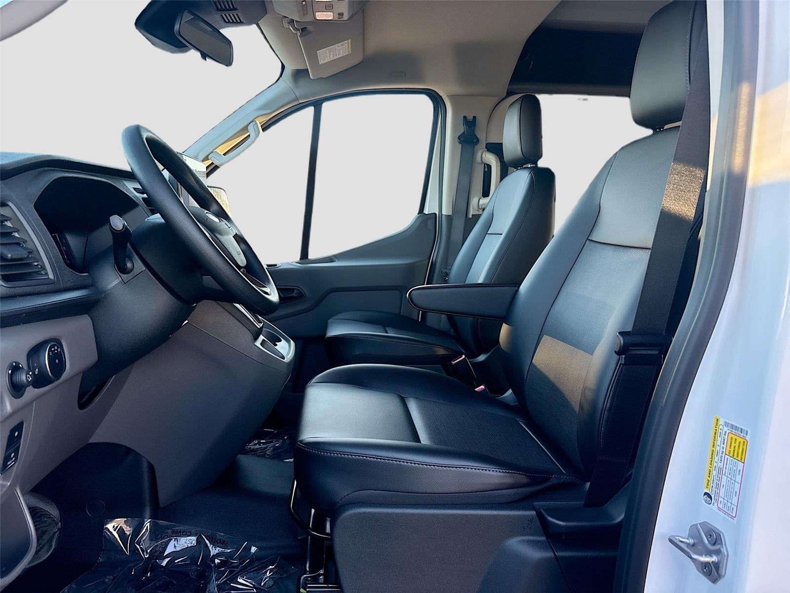 2026 Ford Transit Cargo Van T-250 130" Low Rf 9150 GVWR RWD