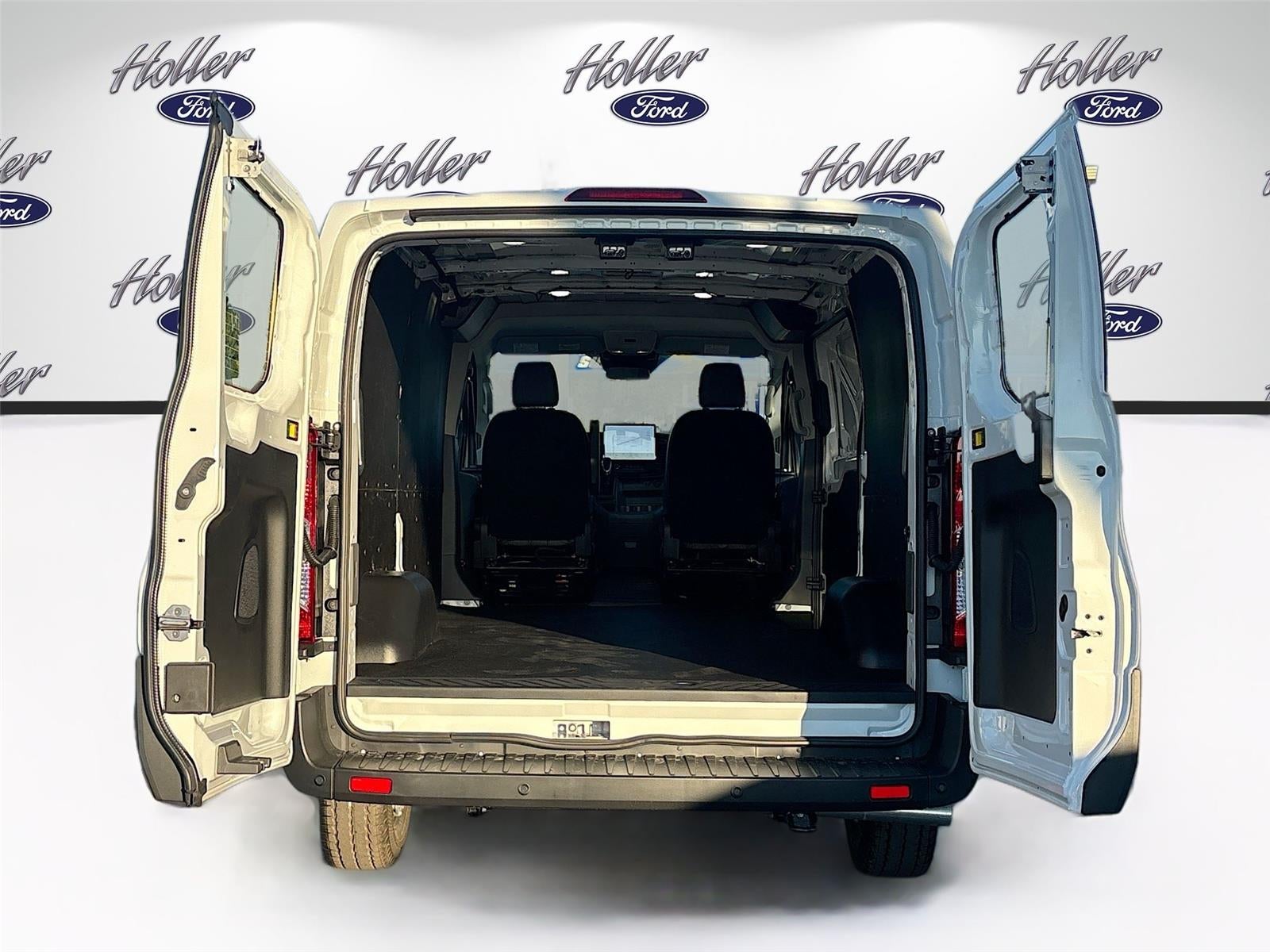 2026 Ford Transit Cargo Van T-250 130" Low Rf 9150 GVWR RWD