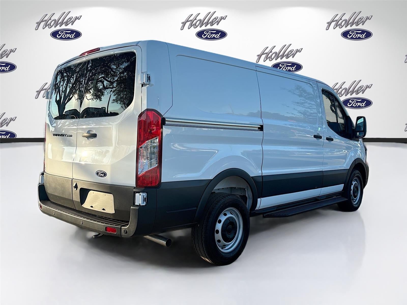 2026 Ford Transit Cargo Van T-250 130" Low Rf 9150 GVWR RWD