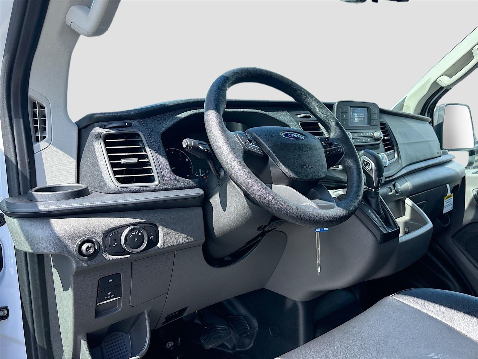 2025 Ford Transit Cargo Van T-250 130" Low Rf 9070 GVWR RWD