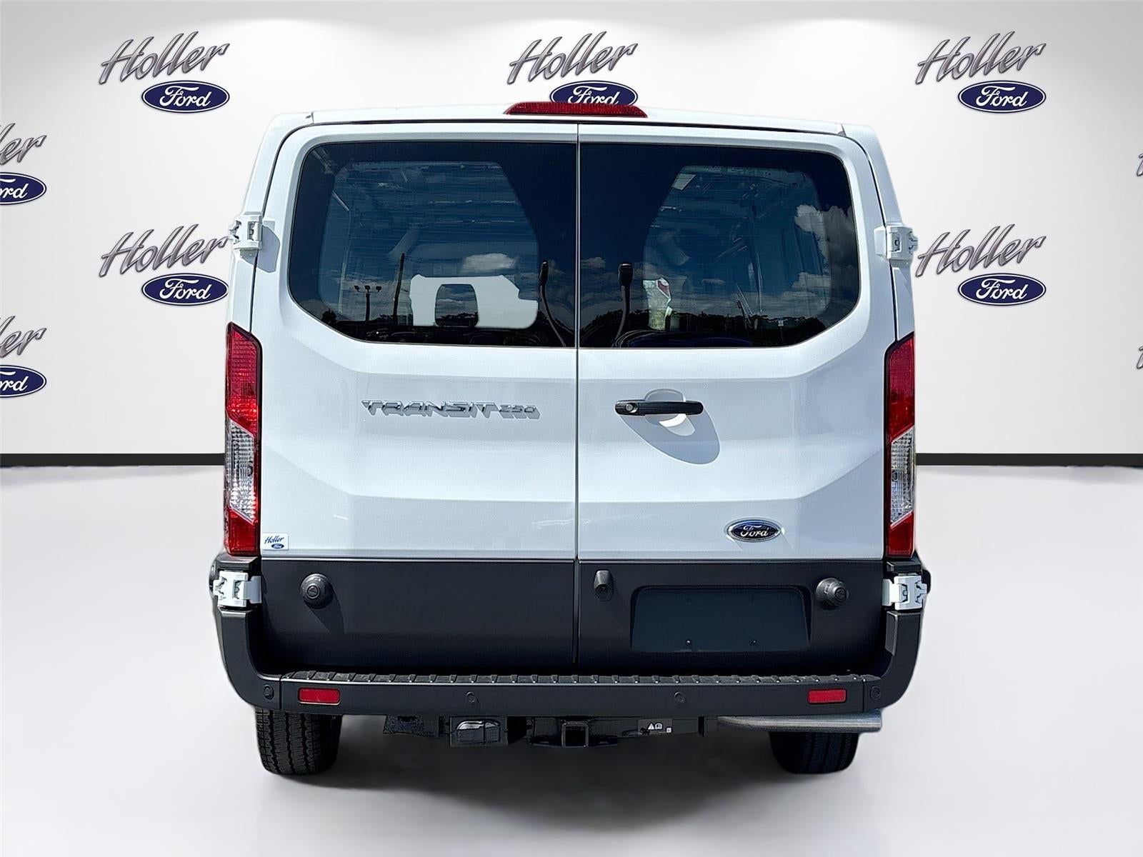 2025 Ford Transit Cargo Van T-250 130" Low Rf 9070 GVWR RWD