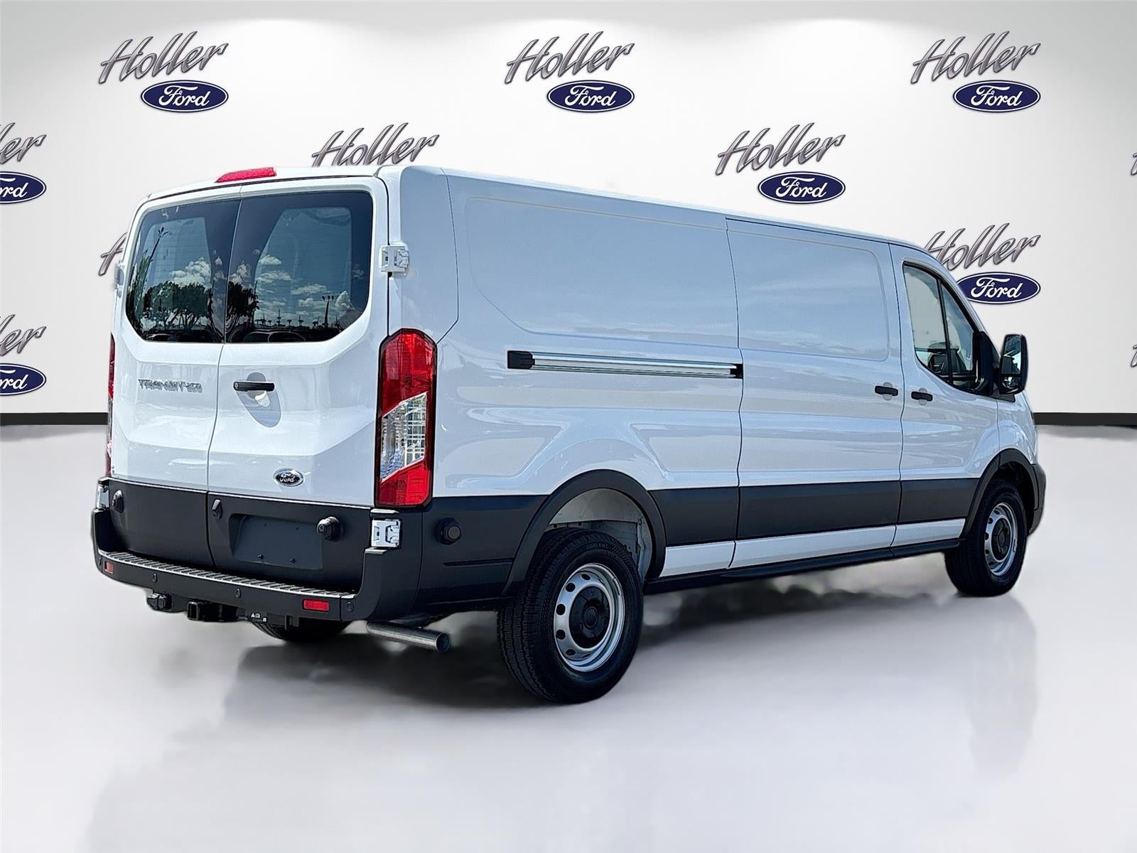 2025 Ford Transit Cargo Van T-250 130" Low Rf 9070 GVWR RWD