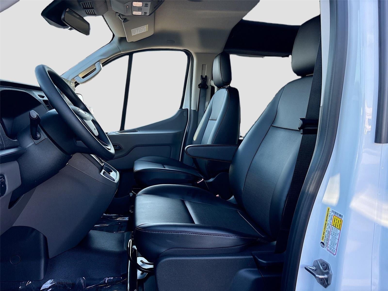 2026 Ford Transit Cargo Van T-250 130" Low Rf 9150 GVWR RWD