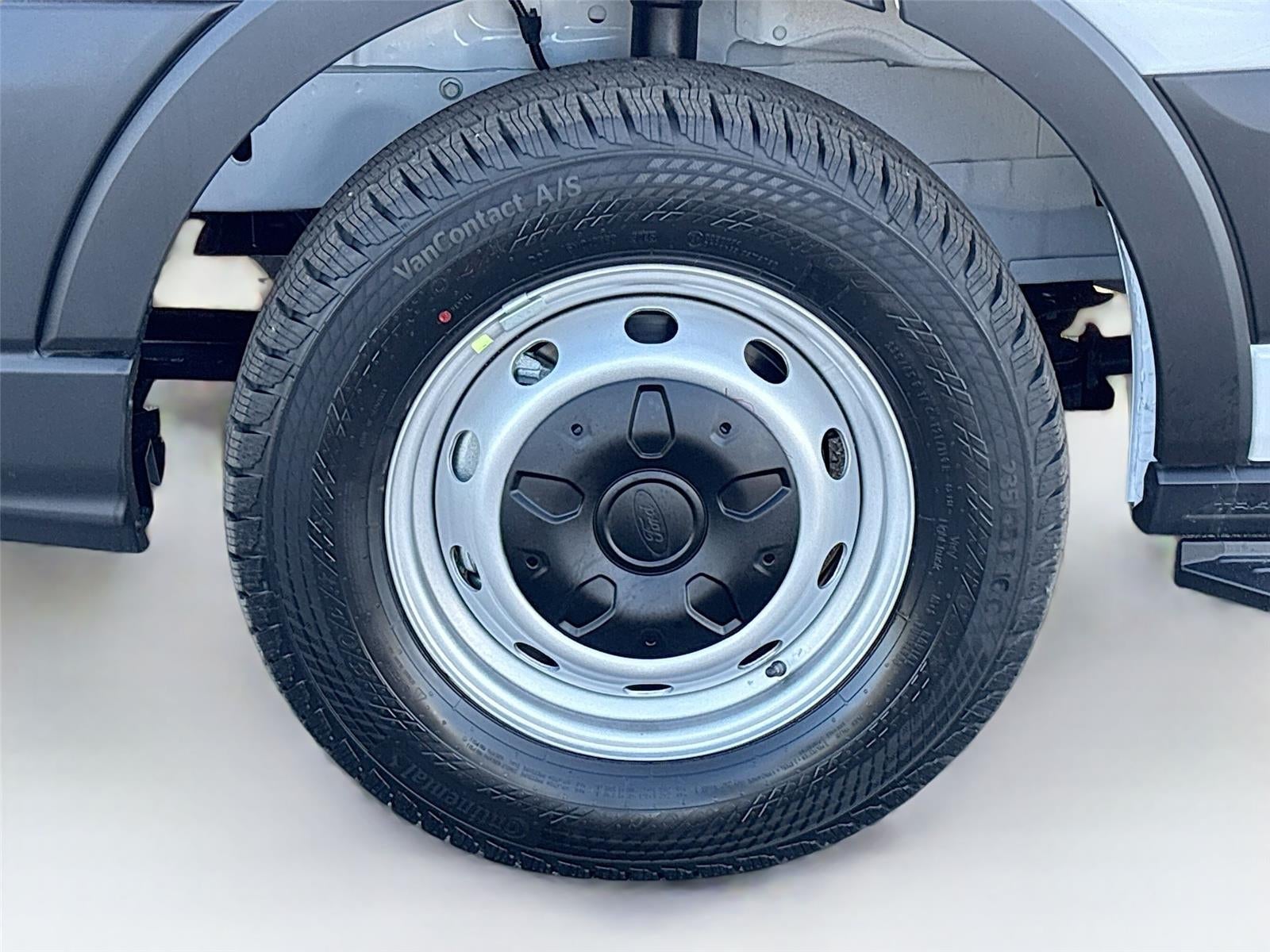 2026 Ford Transit Cargo Van T-250 130" Low Rf 9150 GVWR RWD