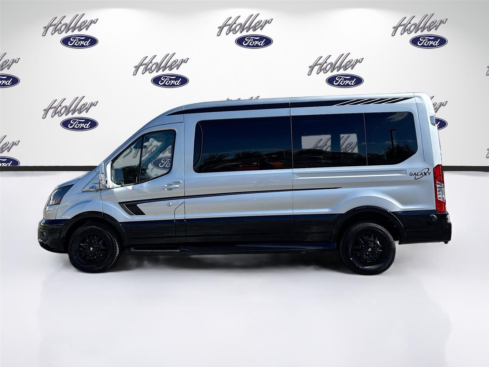 2025 Ford Transit Cargo Van T-250 148" Med Rf 9070 GVWR AWD