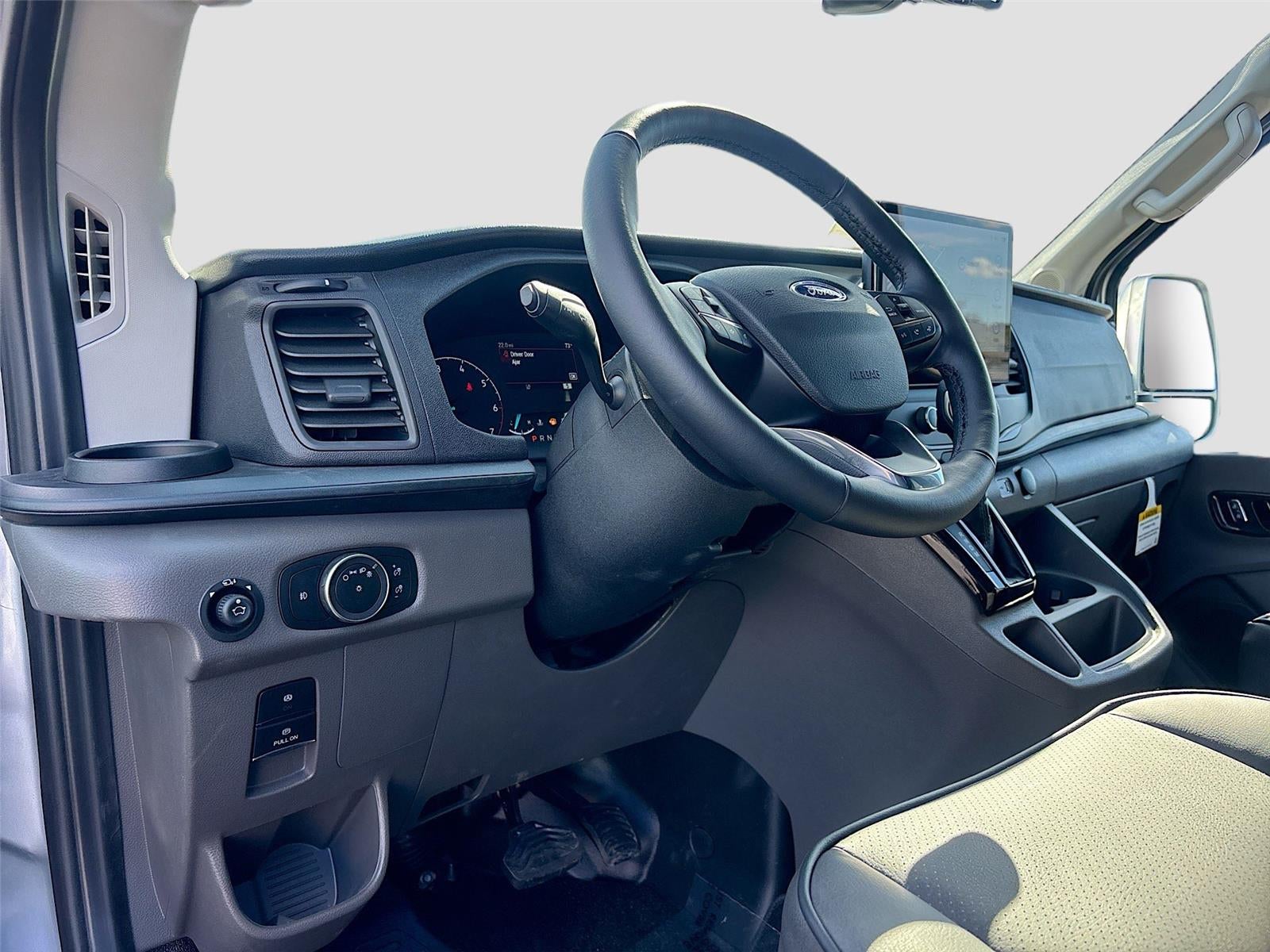 2025 Ford Transit Cargo Van T-250 148" Med Rf 9070 GVWR AWD