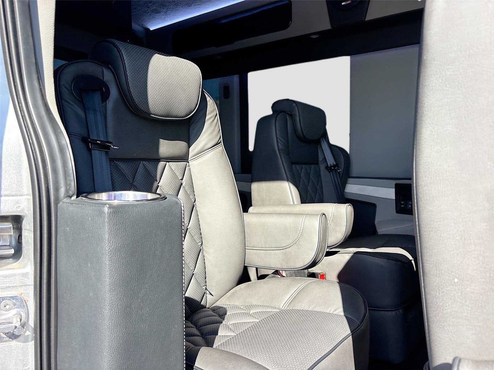 2025 Ford Transit Cargo Van T-250 148" Med Rf 9070 GVWR AWD