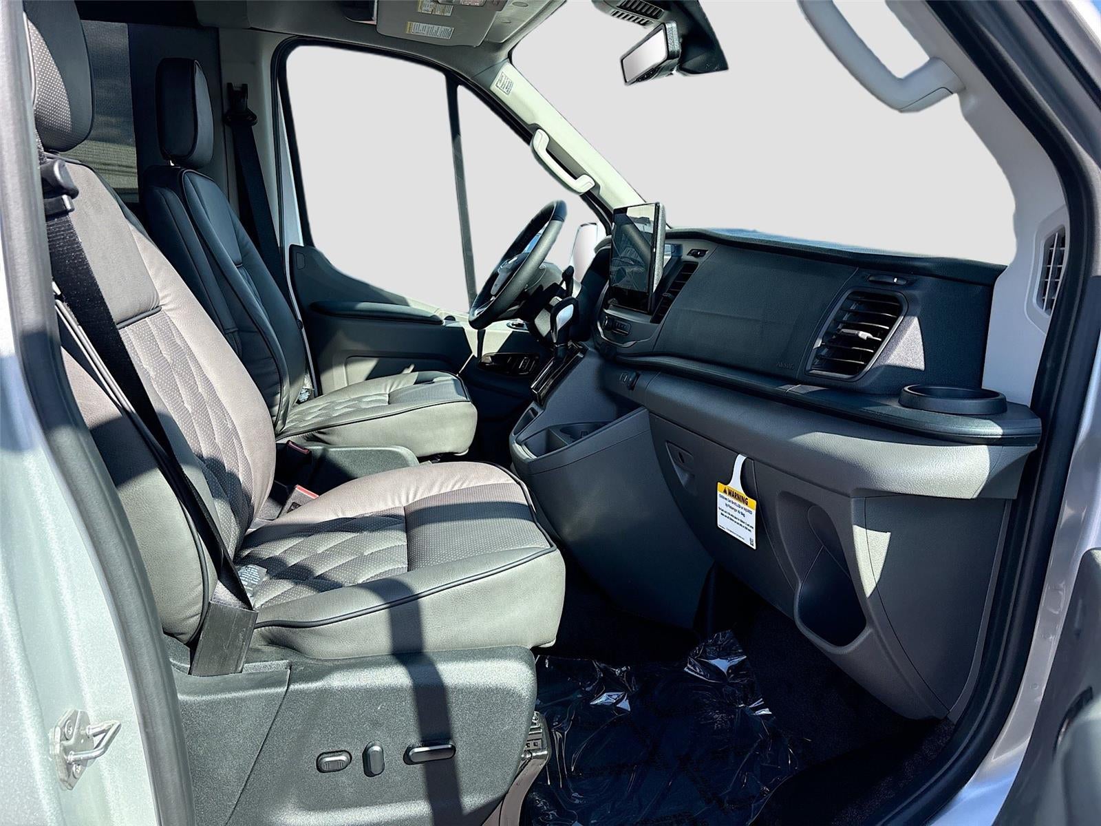 2025 Ford Transit Cargo Van T-250 148" Med Rf 9070 GVWR AWD