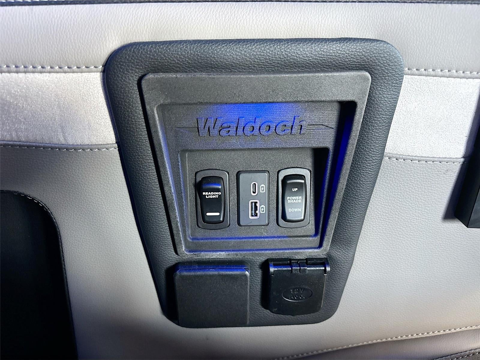 2025 Ford Transit Cargo Van T-250 148" Med Rf 9070 GVWR AWD