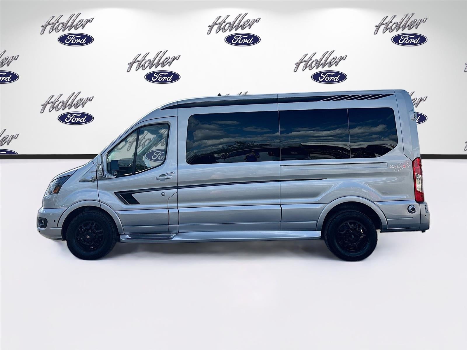 2025 Ford Transit Cargo Van T-250 148" Med Rf 9070 GVWR AWD