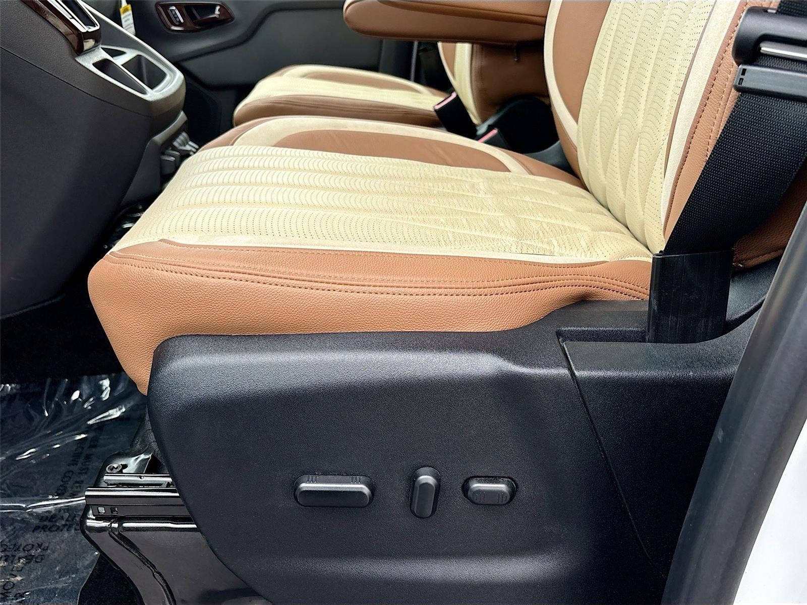 2025 Ford Waldoch Boundary Waters Passenger Van T-250 148" Med Rf 9070 GVWR AWD