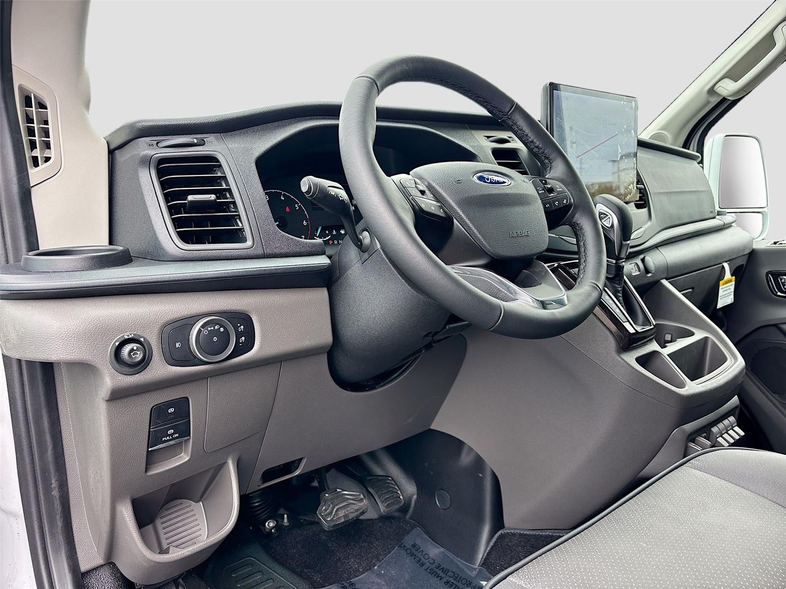 2025 Ford Transit Cargo Van T-250 148" Med Rf 9070 GVWR AWD