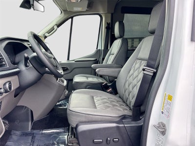2025 Ford Transit Cargo Van T-250 148" Med Rf 9070 GVWR AWD