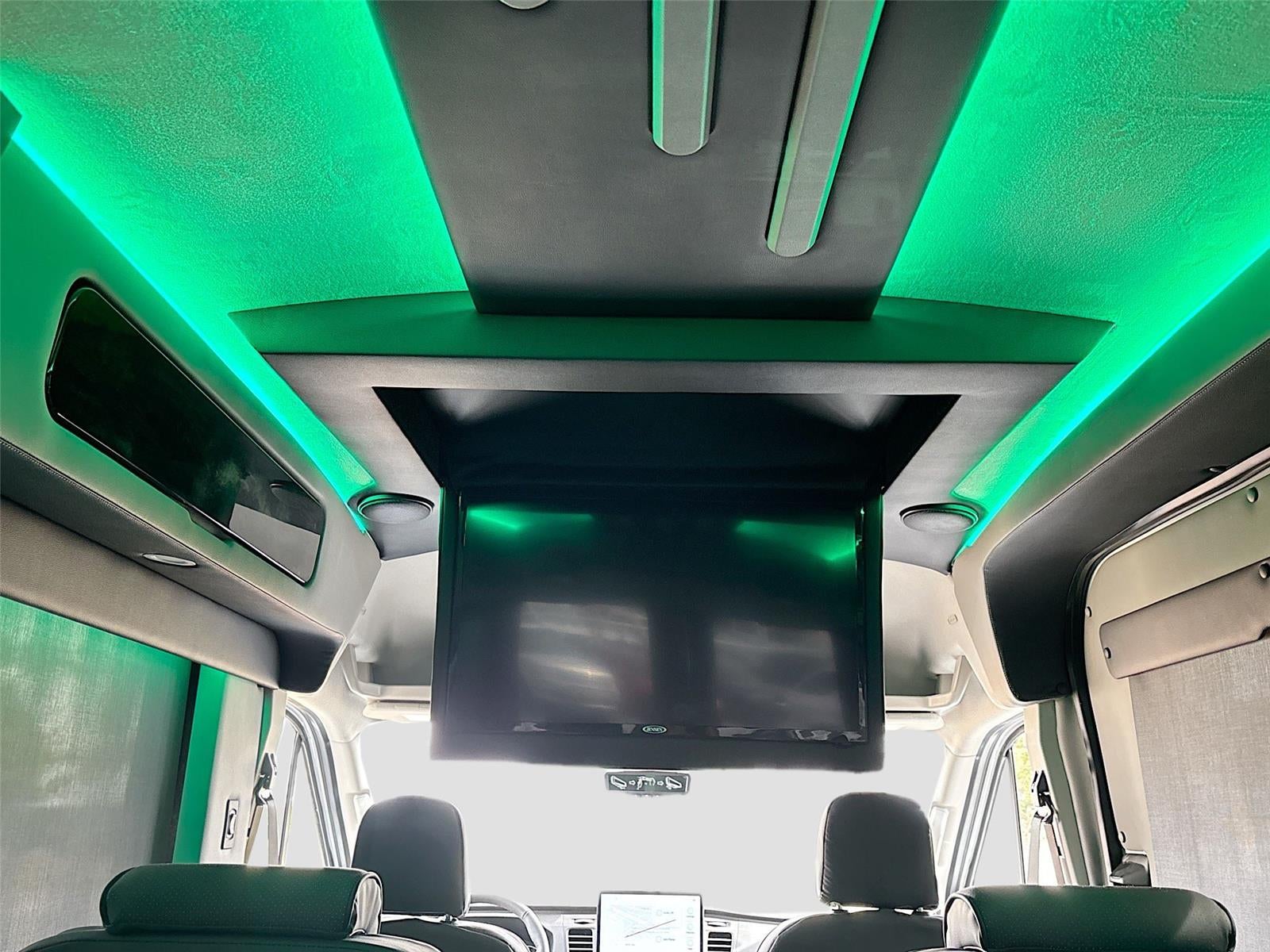 2025 Ford Transit Cargo Van T-250 148" Med Rf 9070 GVWR AWD