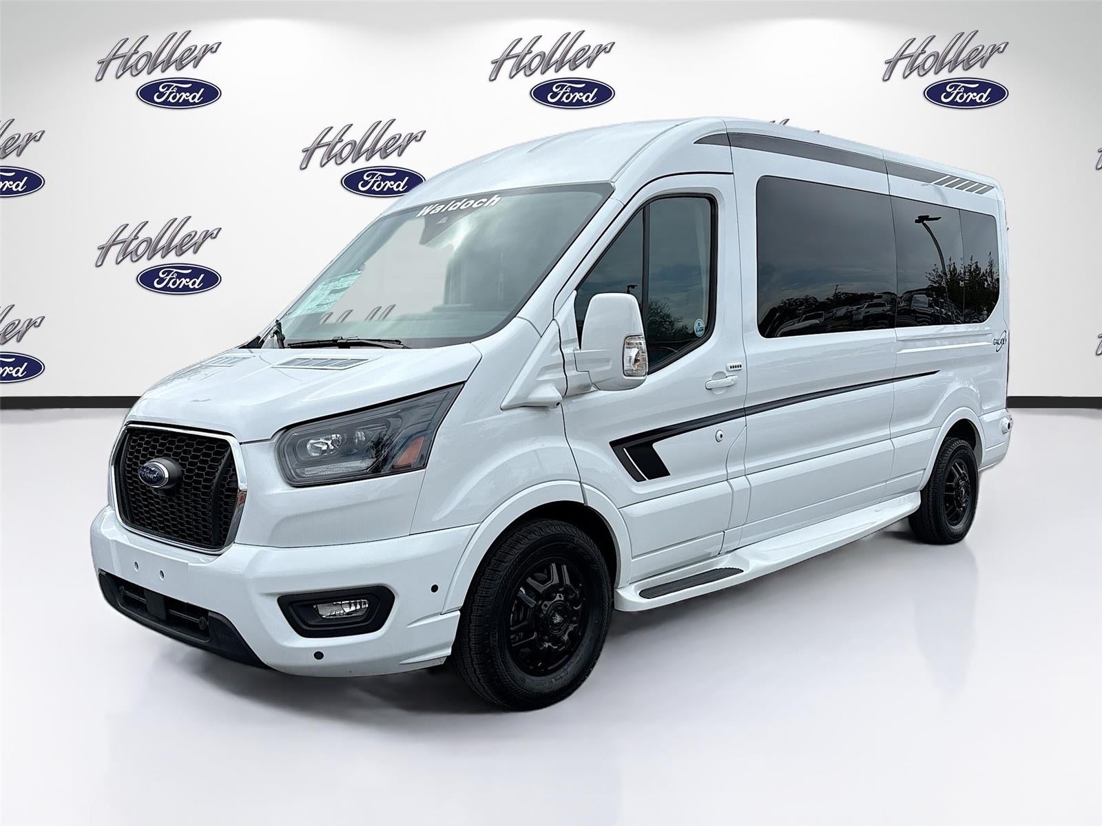 2025 Ford Transit Cargo Van T-250 148" Med Rf 9070 GVWR AWD