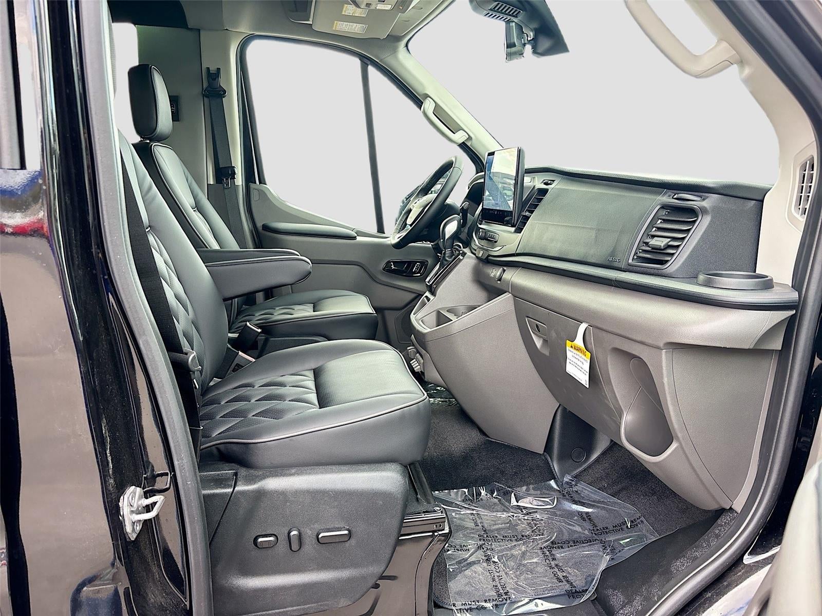 2025 Ford Transit Cargo Van T-250 148" Med Rf 9070 GVWR AWD