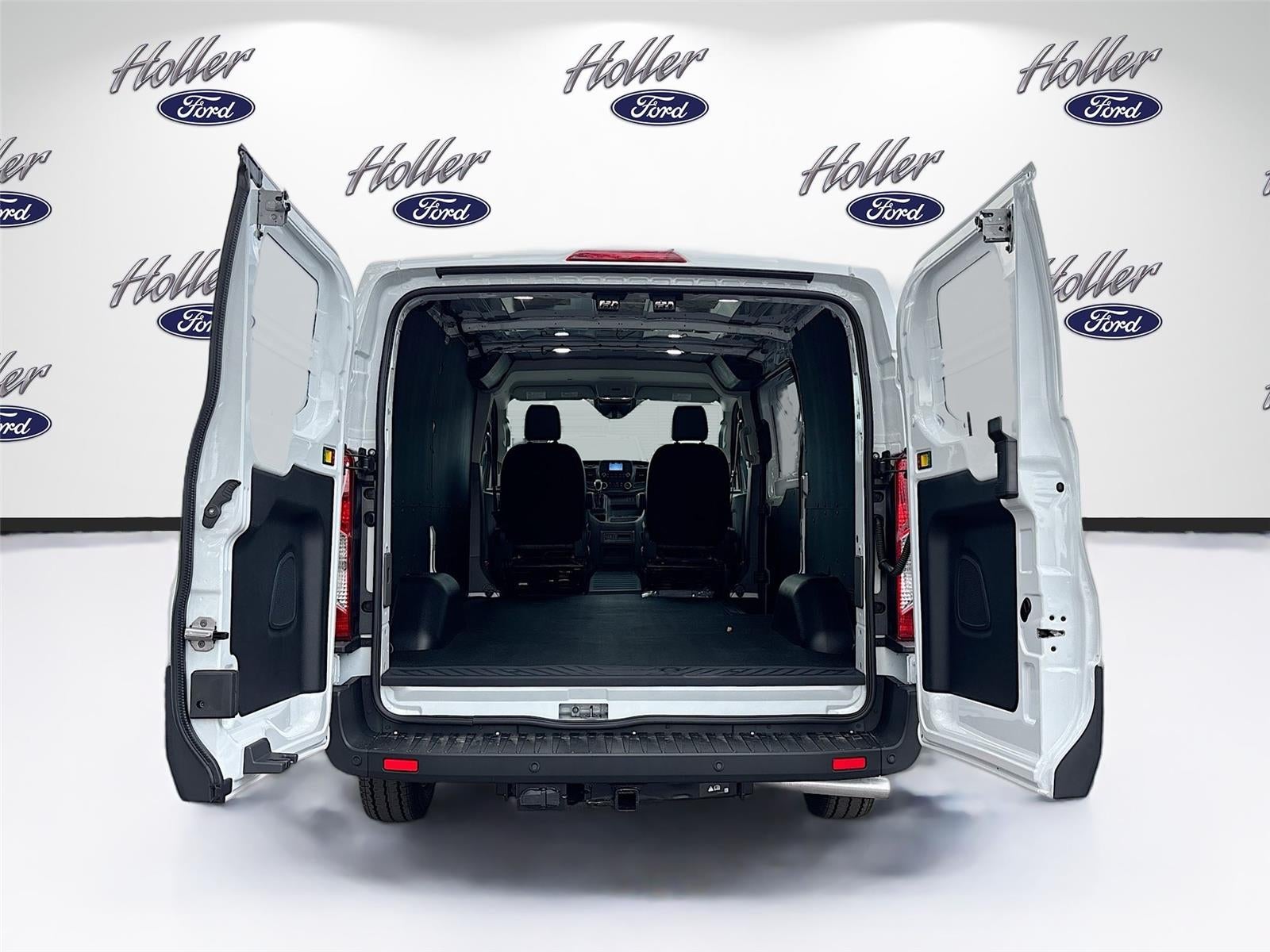 2025 Ford Transit Cargo Van T-250 130" Low Rf 9070 GVWR AWD