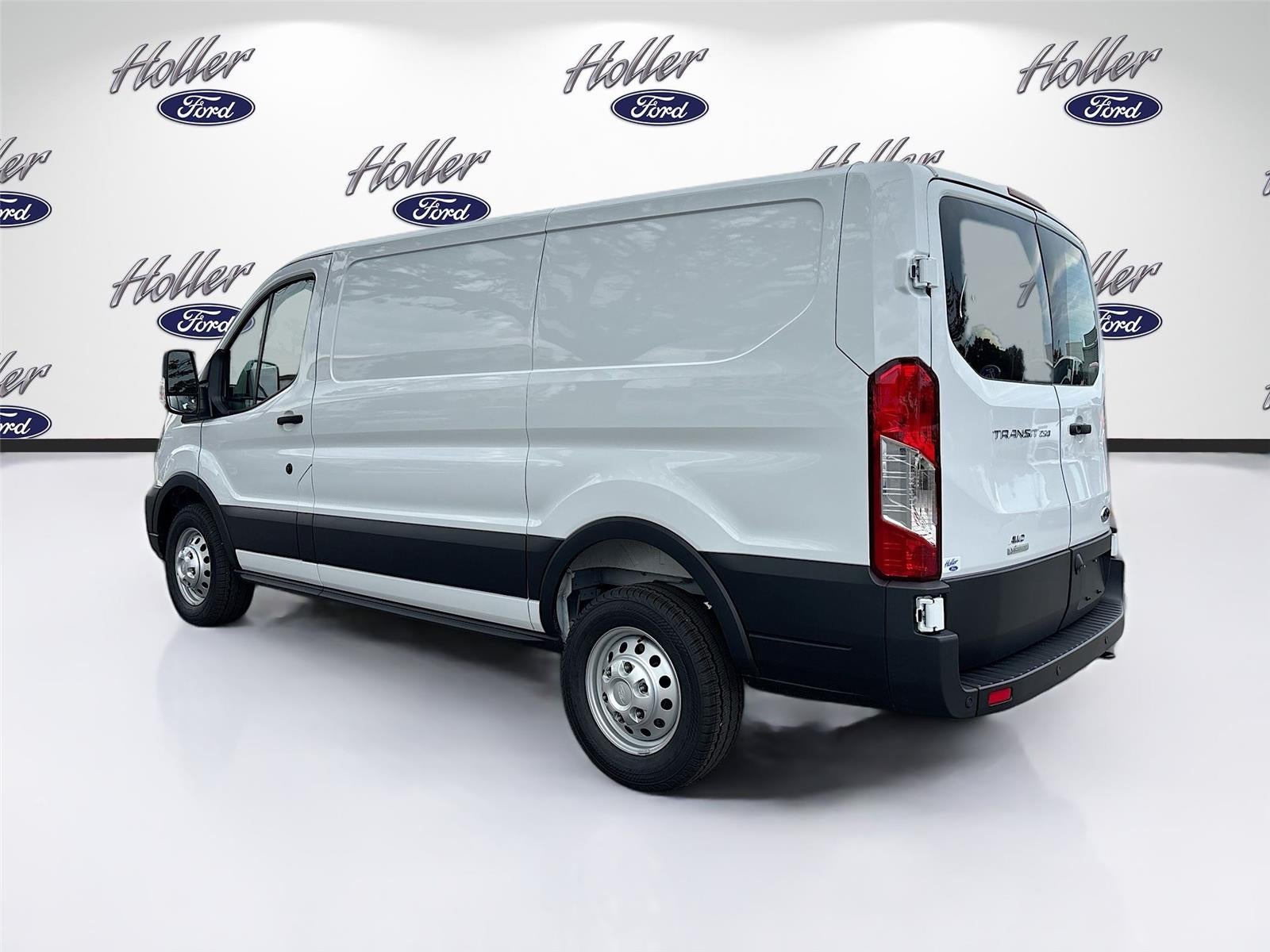 2025 Ford Transit Cargo Van T-250 130" Low Rf 9070 GVWR AWD