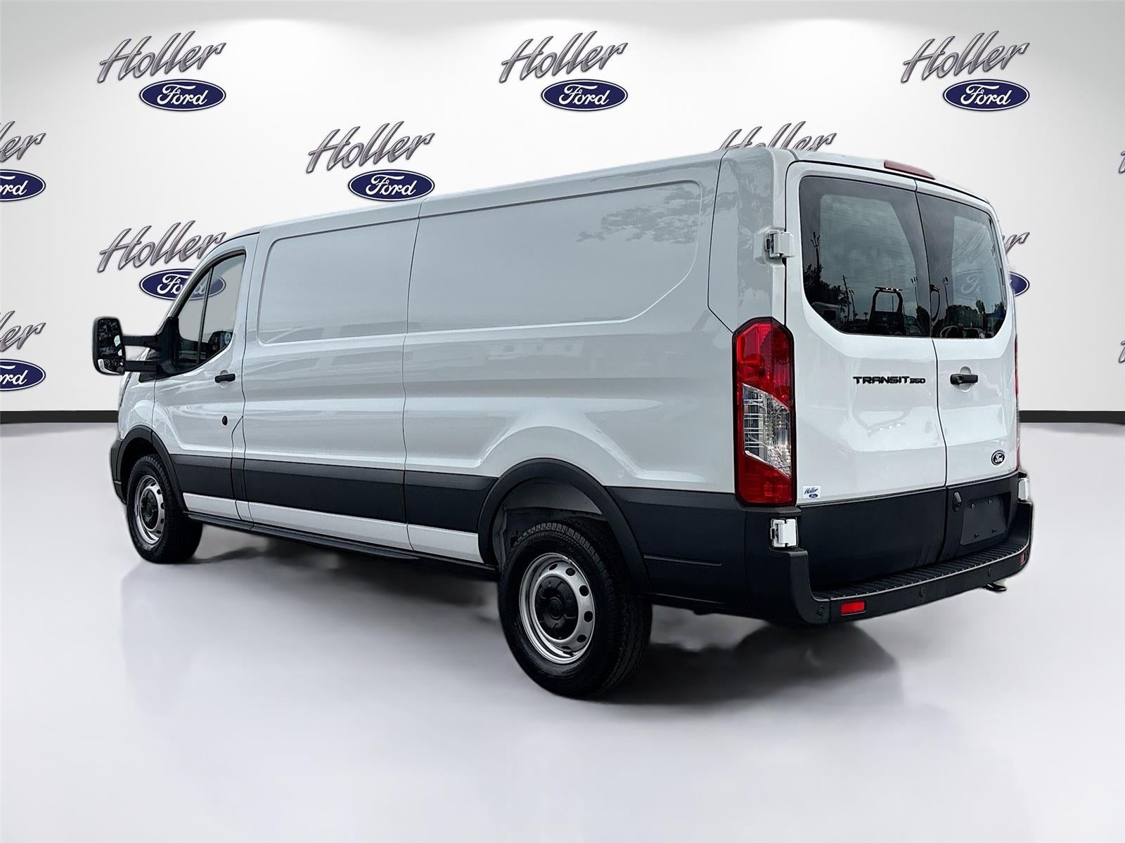 2026 Ford Transit Cargo Van T-350 130" Low Rf 9500 GVWR RWD