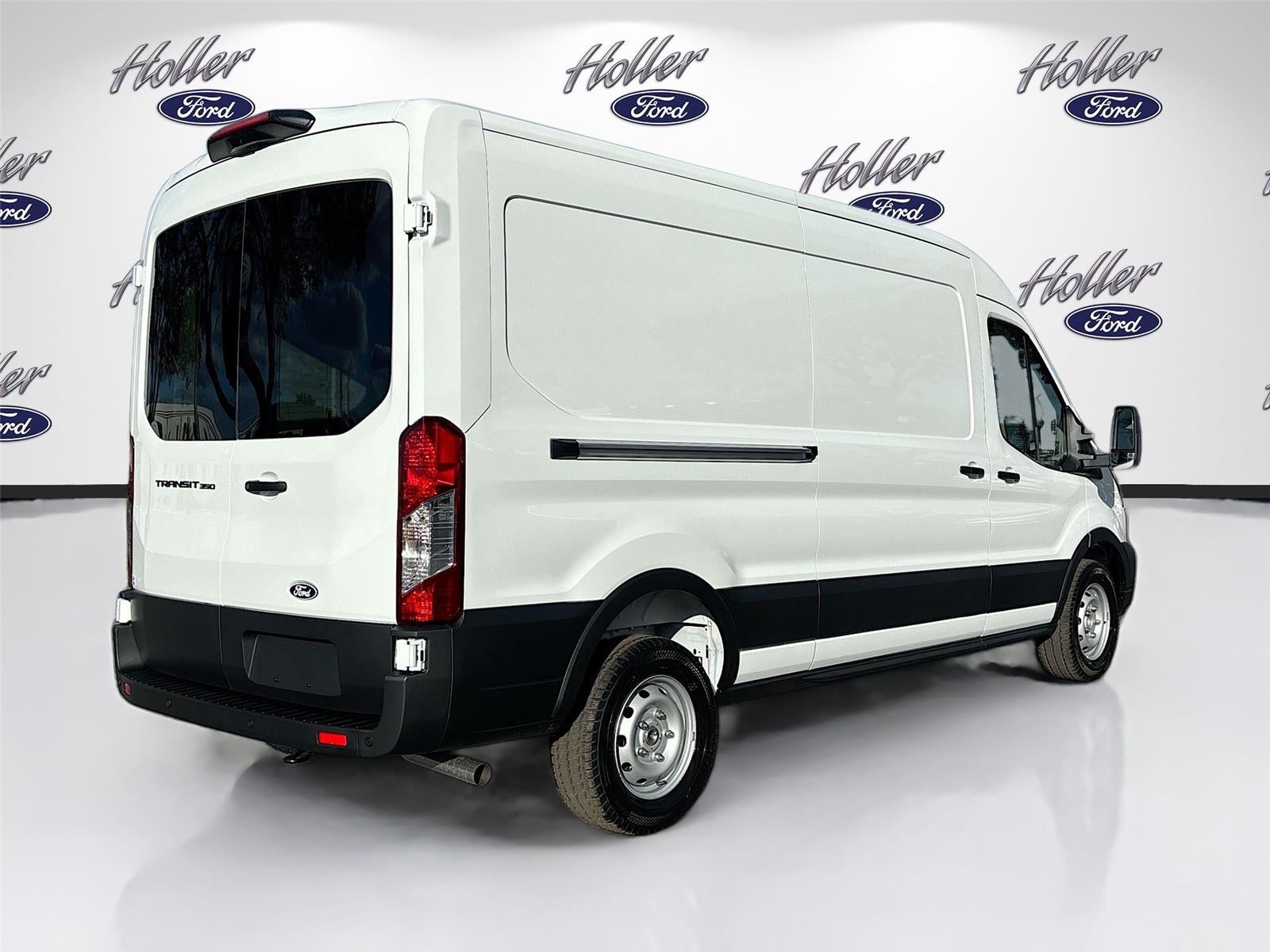 2026 Ford Transit Cargo Van T-350 148" Med Rf 9500 GVWR RWD