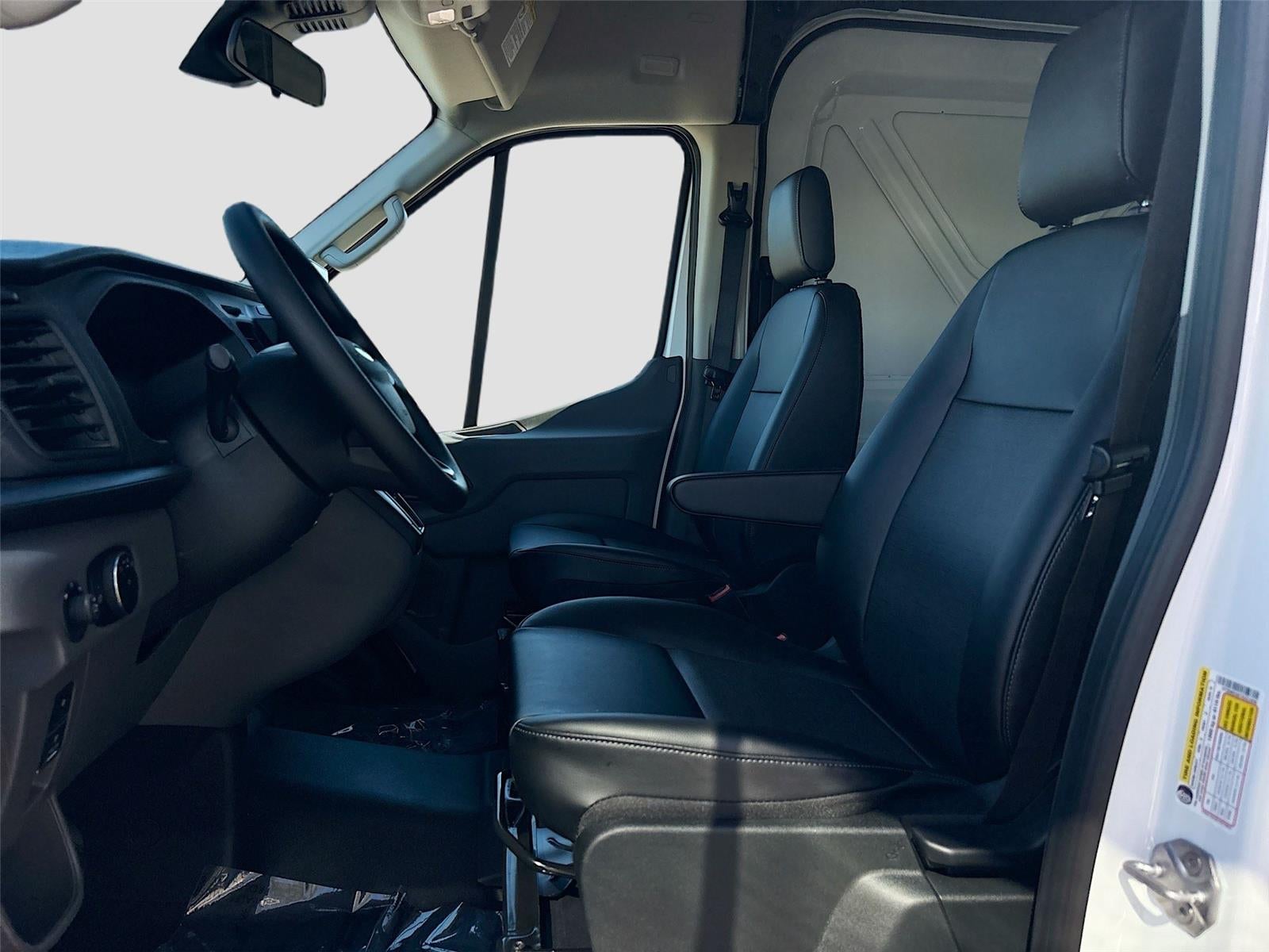 2026 Ford Transit Cargo Van T-350 148" Med Rf 9500 GVWR RWD