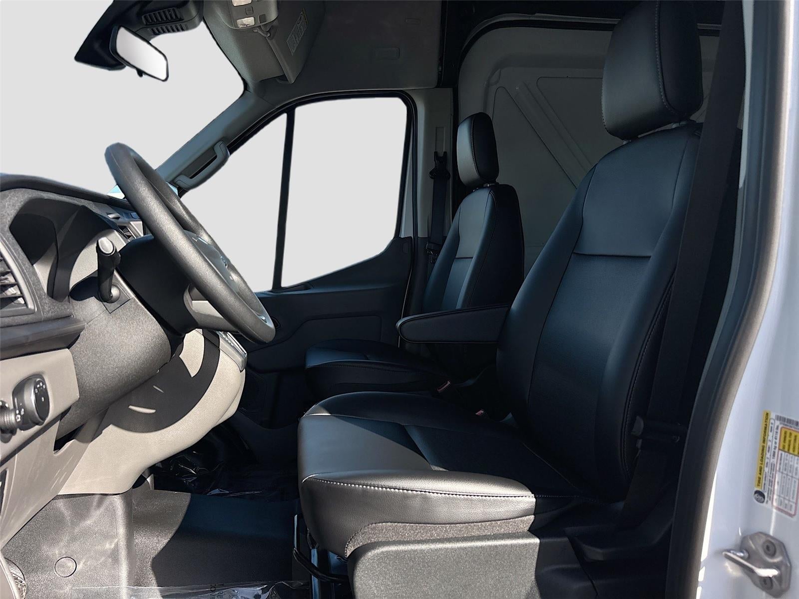 2026 Ford Transit Cargo Van T-350 148" Med Rf 9500 GVWR RWD