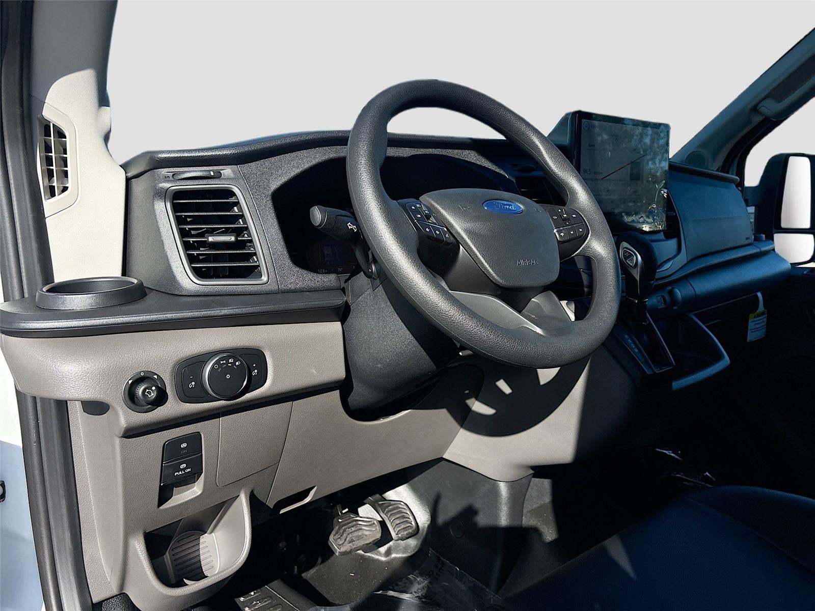 2026 Ford Transit Cargo Van T-350 148" Med Rf 9500 GVWR RWD