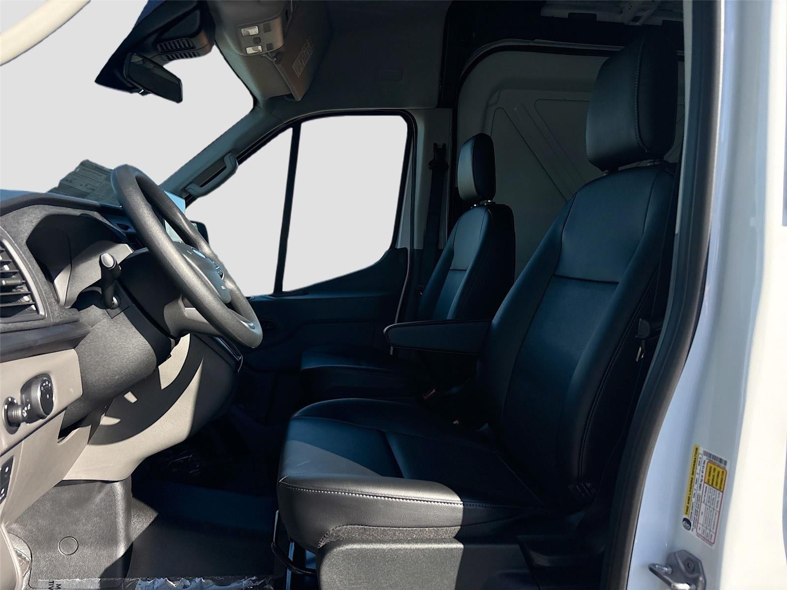 2026 Ford Transit Cargo Van T-350 148" Med Rf 9500 GVWR RWD