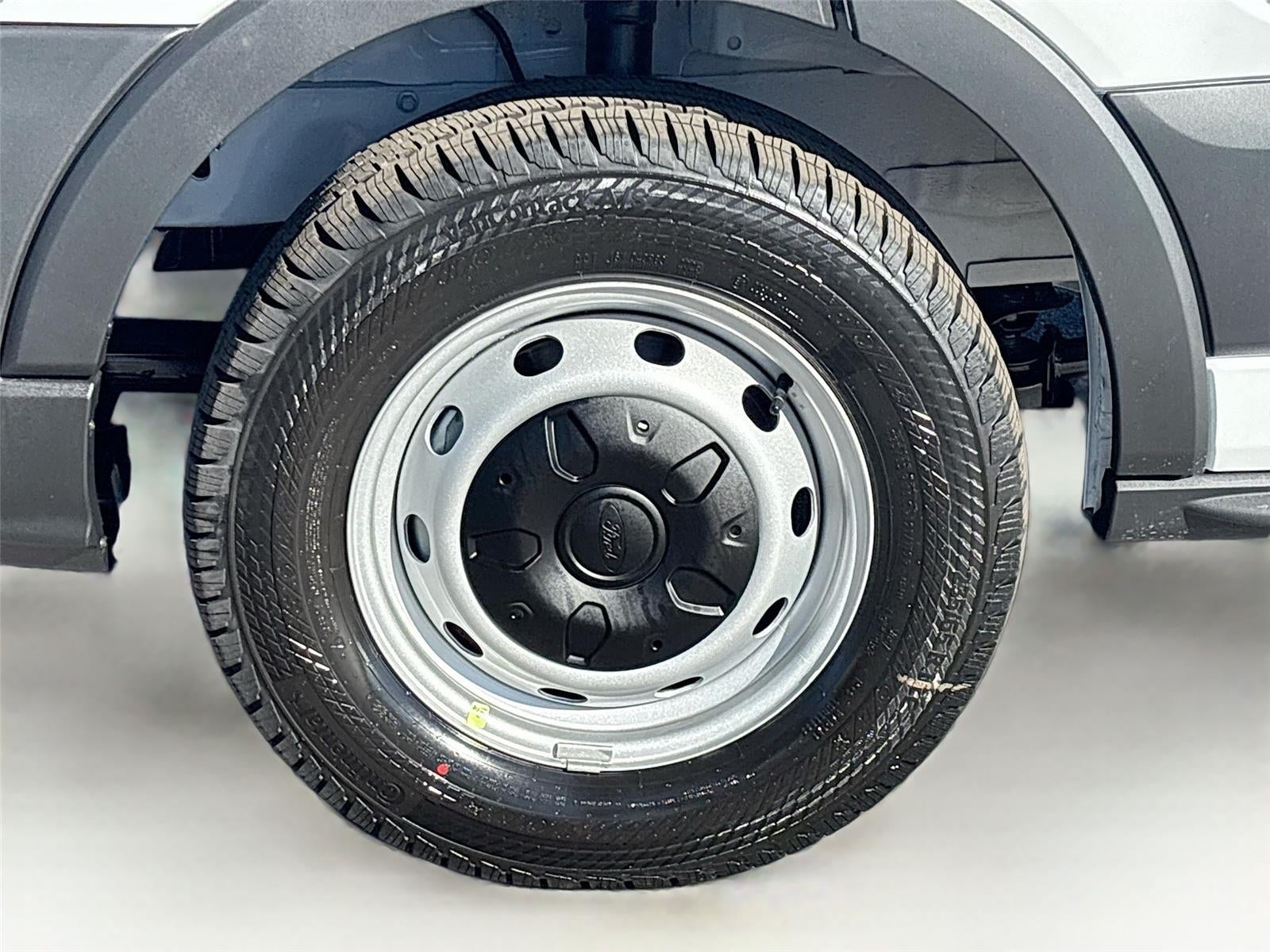 2026 Ford Transit Cargo Van T-350 148" Med Rf 9500 GVWR RWD