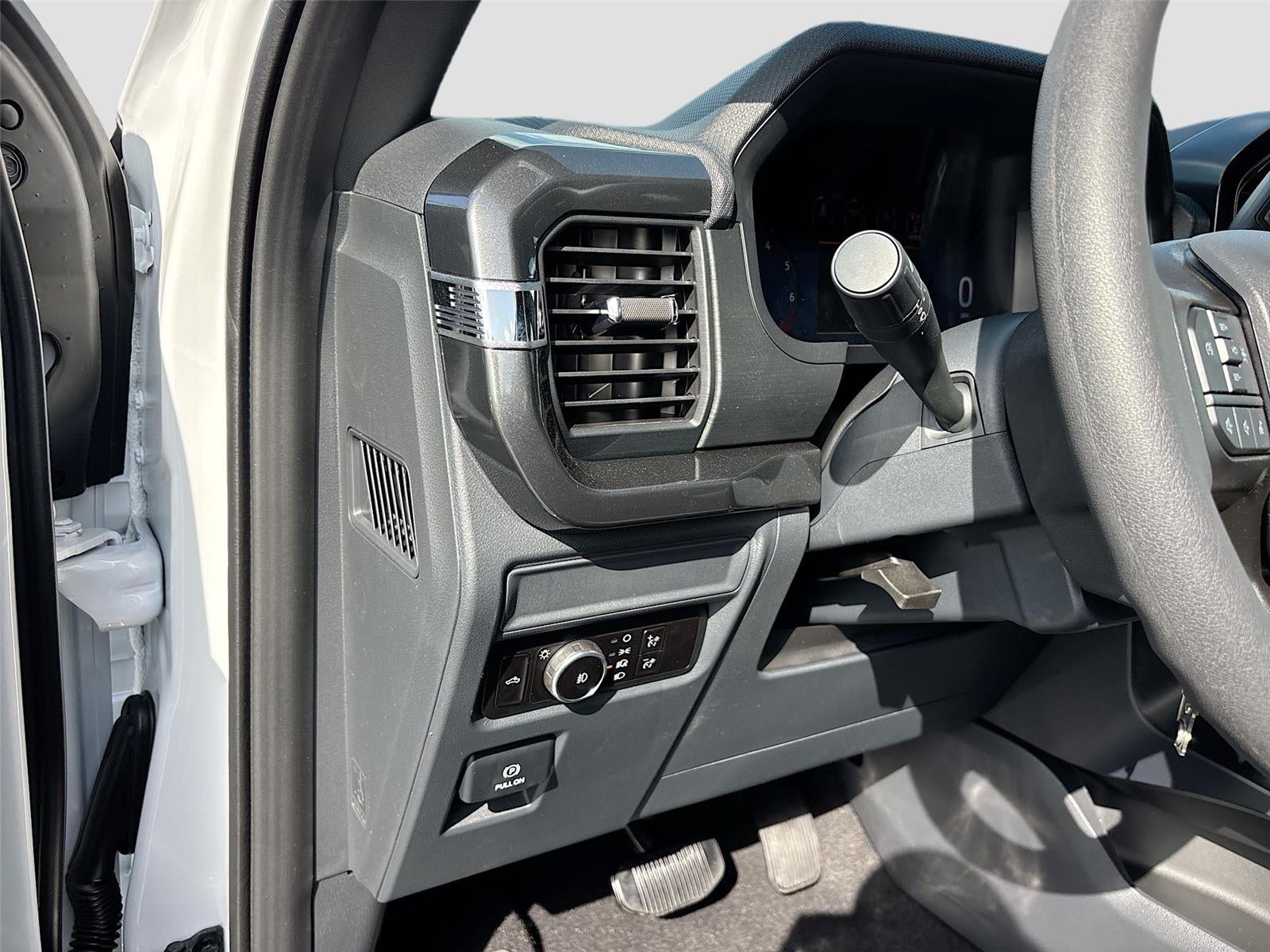 2026 Ford F-150 STX DARK TRAIL ACCESSORY PACKAGE