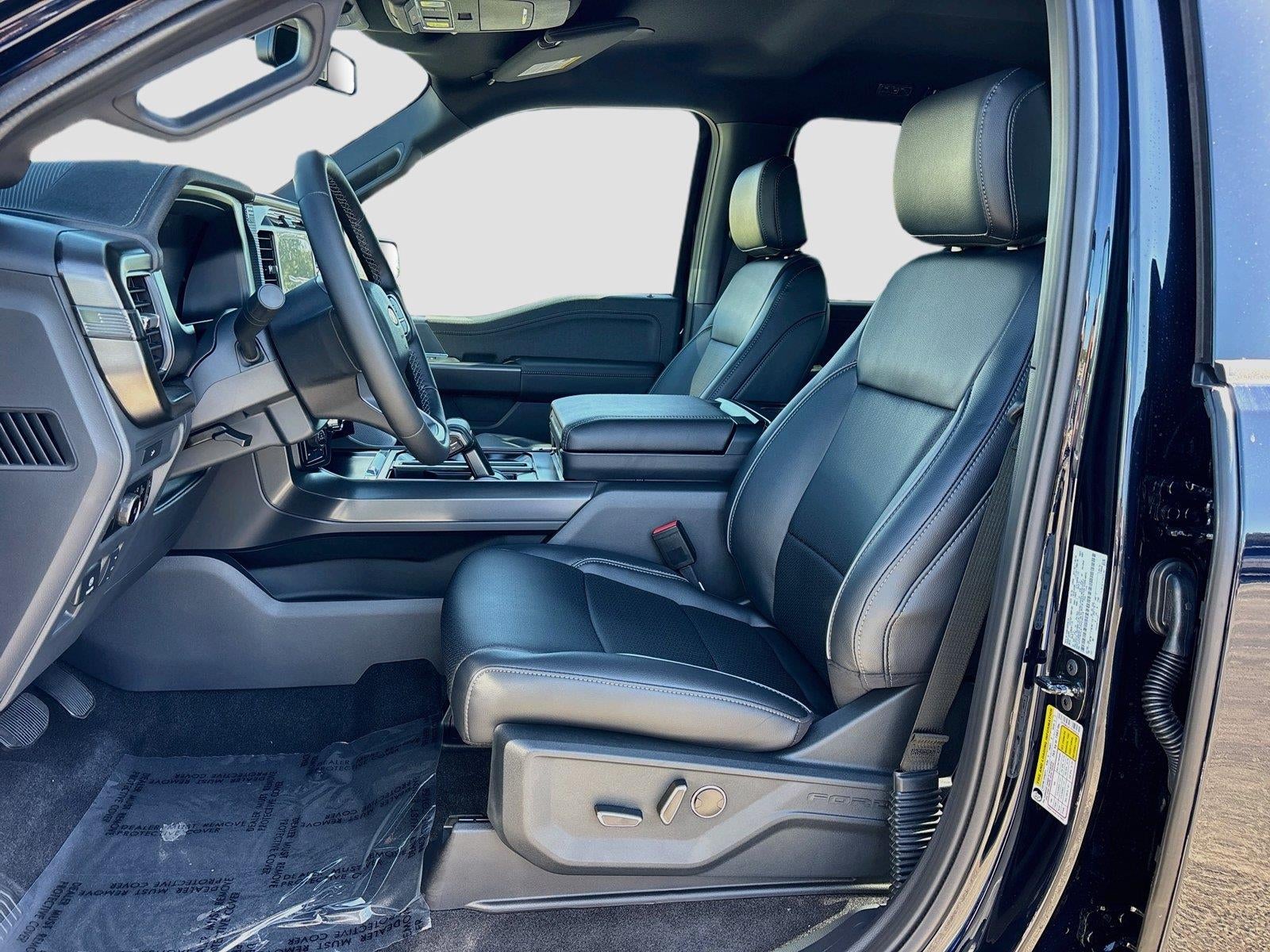 2026 FORD TRUCK F-150 SERIES LARIAT