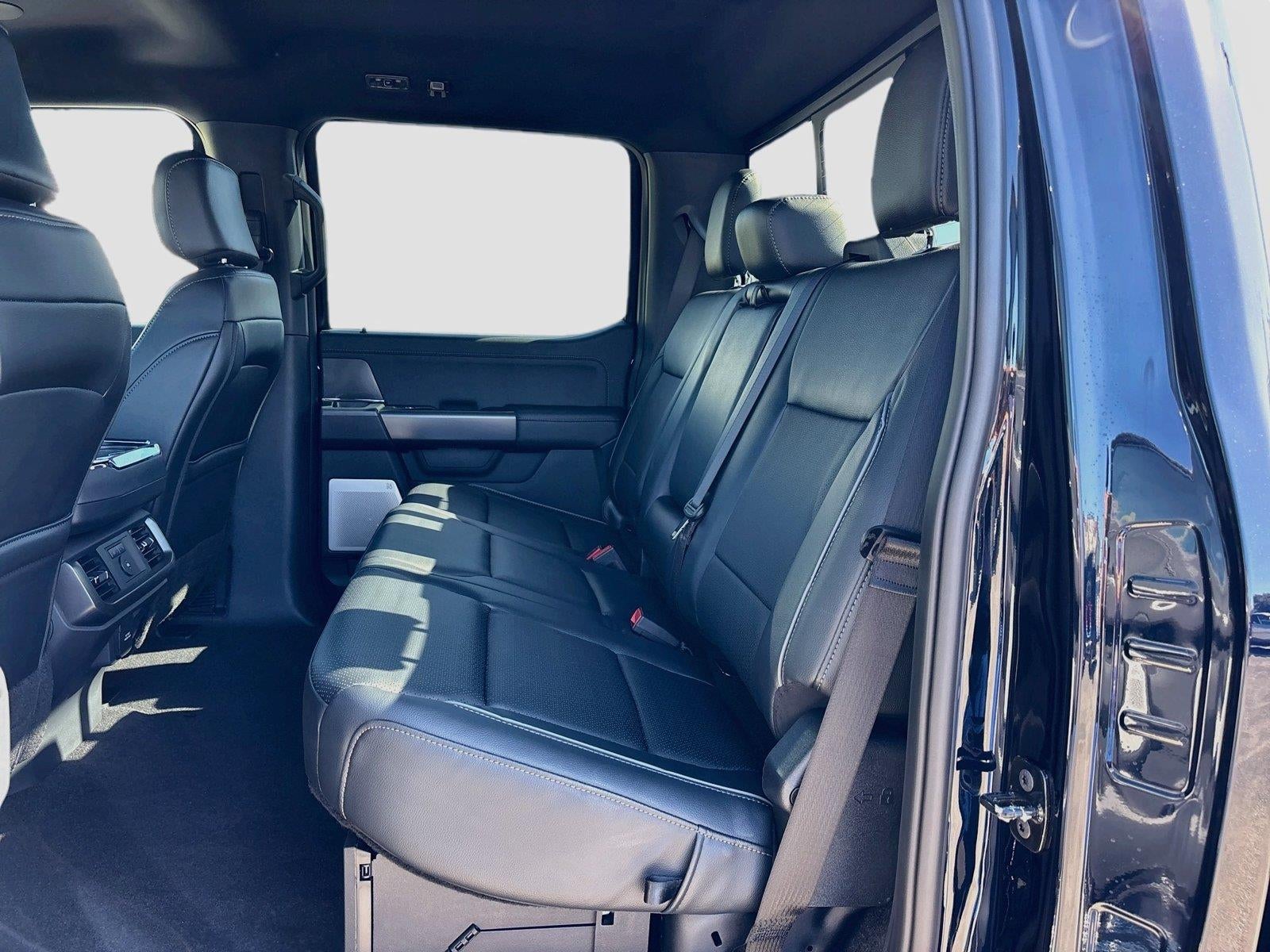 2026 FORD TRUCK F-150 SERIES LARIAT