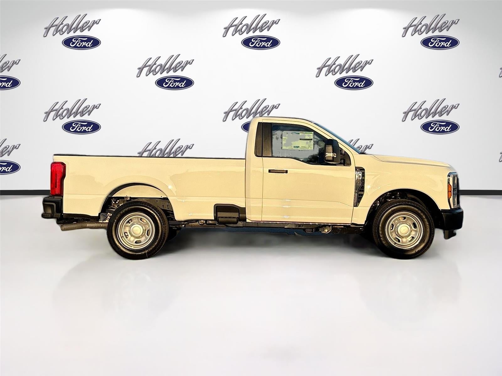 2026 Ford Super Duty F-350 SRW XL