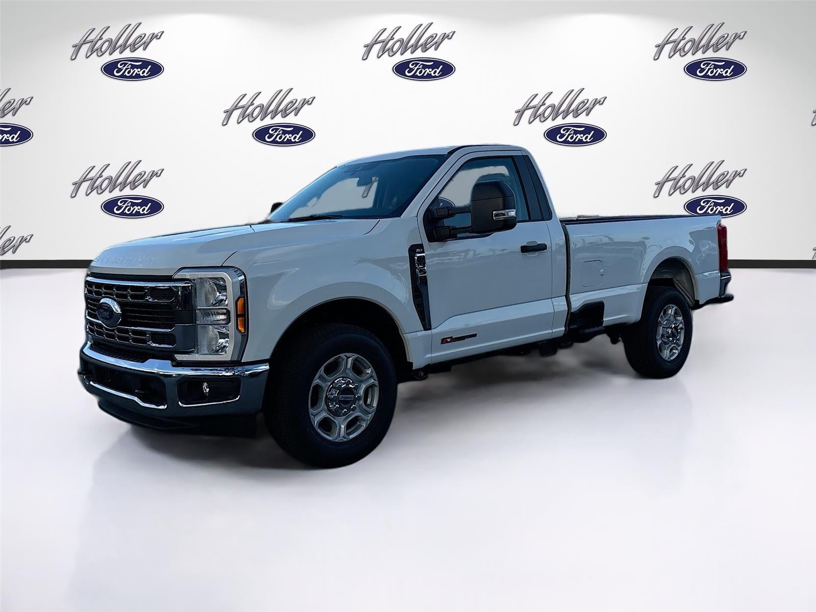 2026 Ford Super Duty F-350 SRW XLT